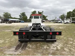 2011 KENWORTH T800