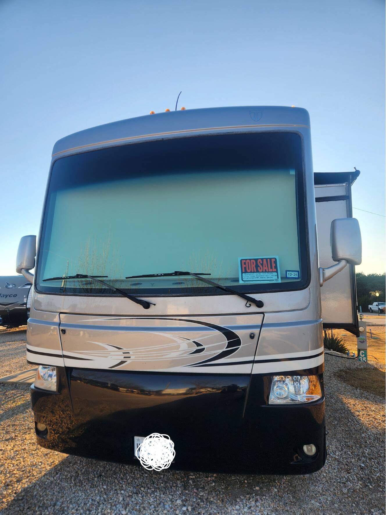 A photo of this 2013 Thor Motor Coach PALAZZO 36 1