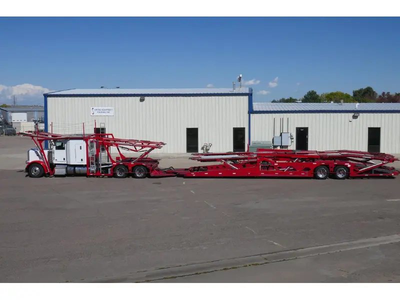 2020 PETERBILT 389