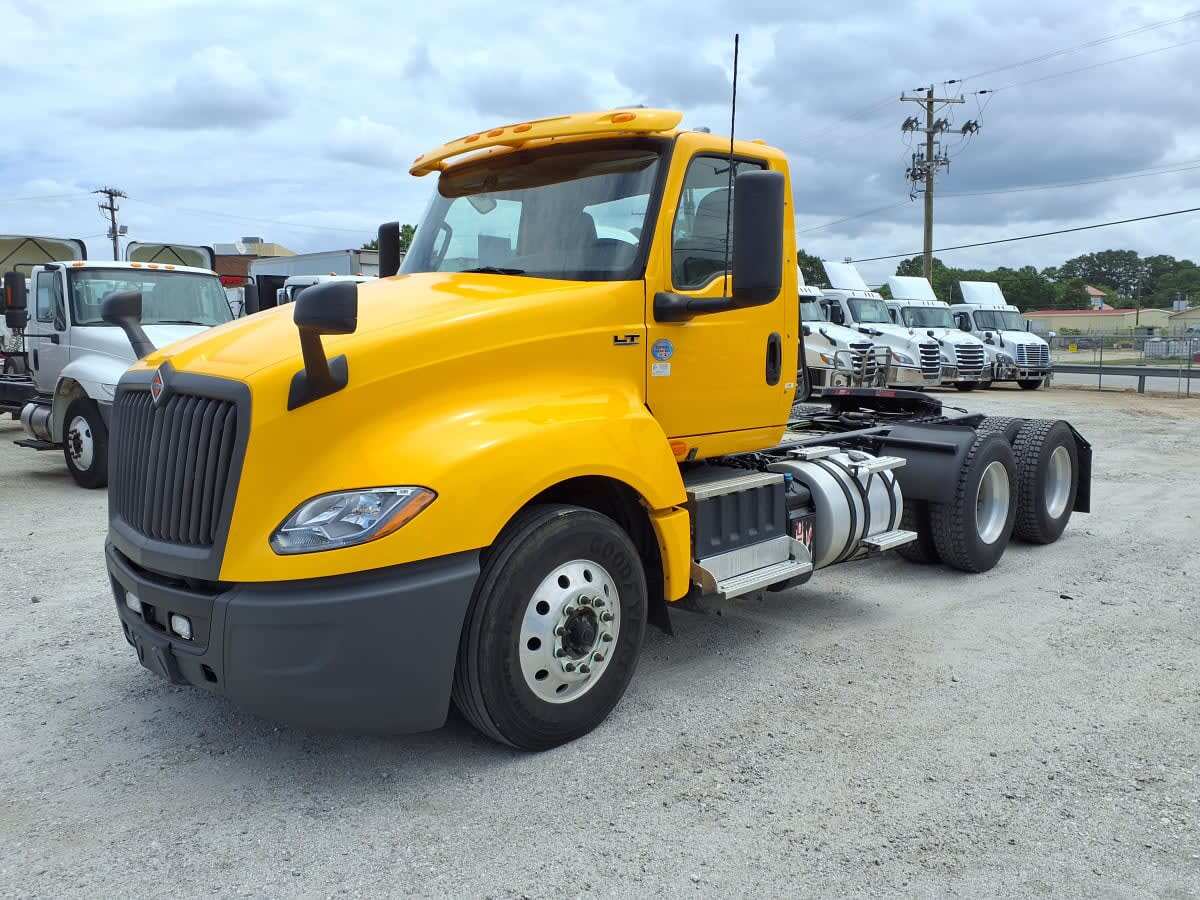 2020 INTERNATIONAL LT625 DAYCAB T/A in Greenville, SC