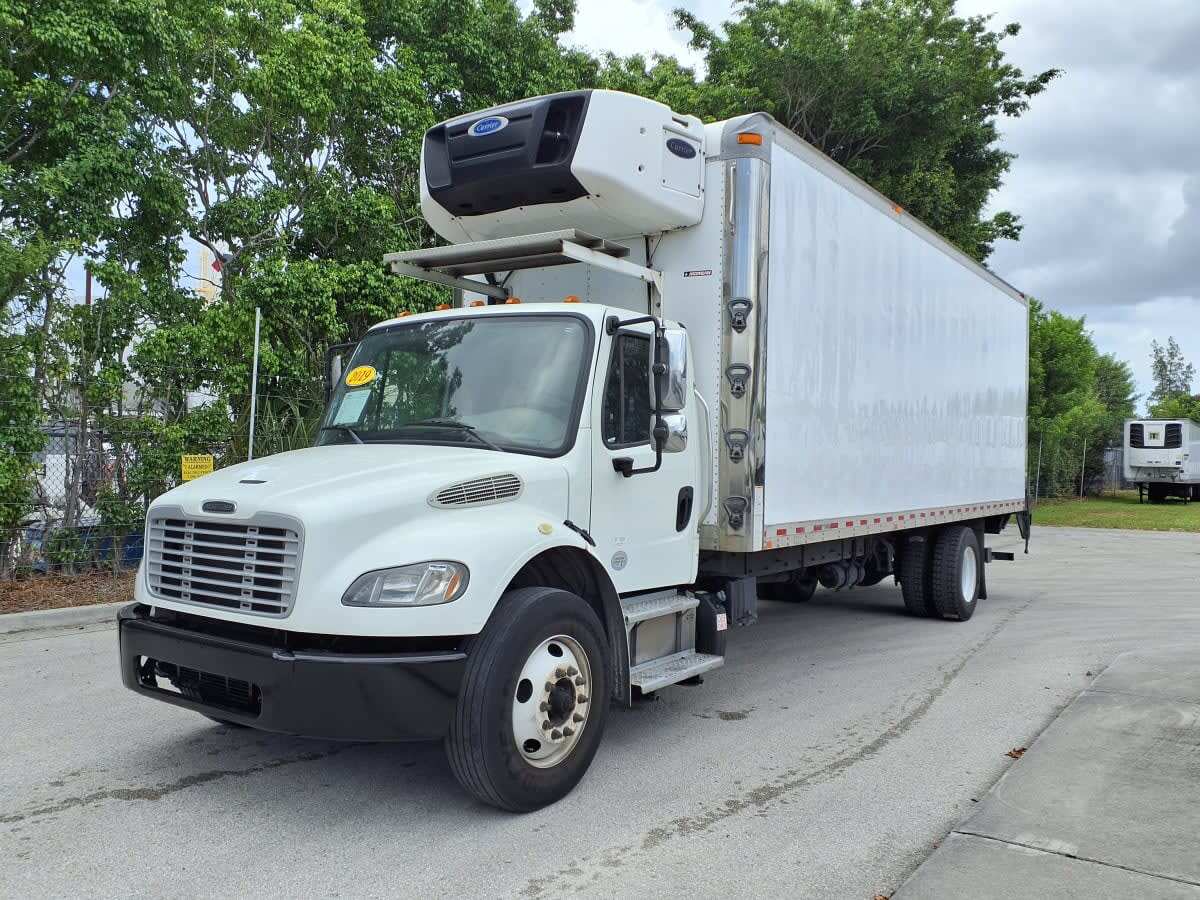 2019 FREIGHTLINER BUSINESS CLASS M2 106 in Fort Lauderdale, FL