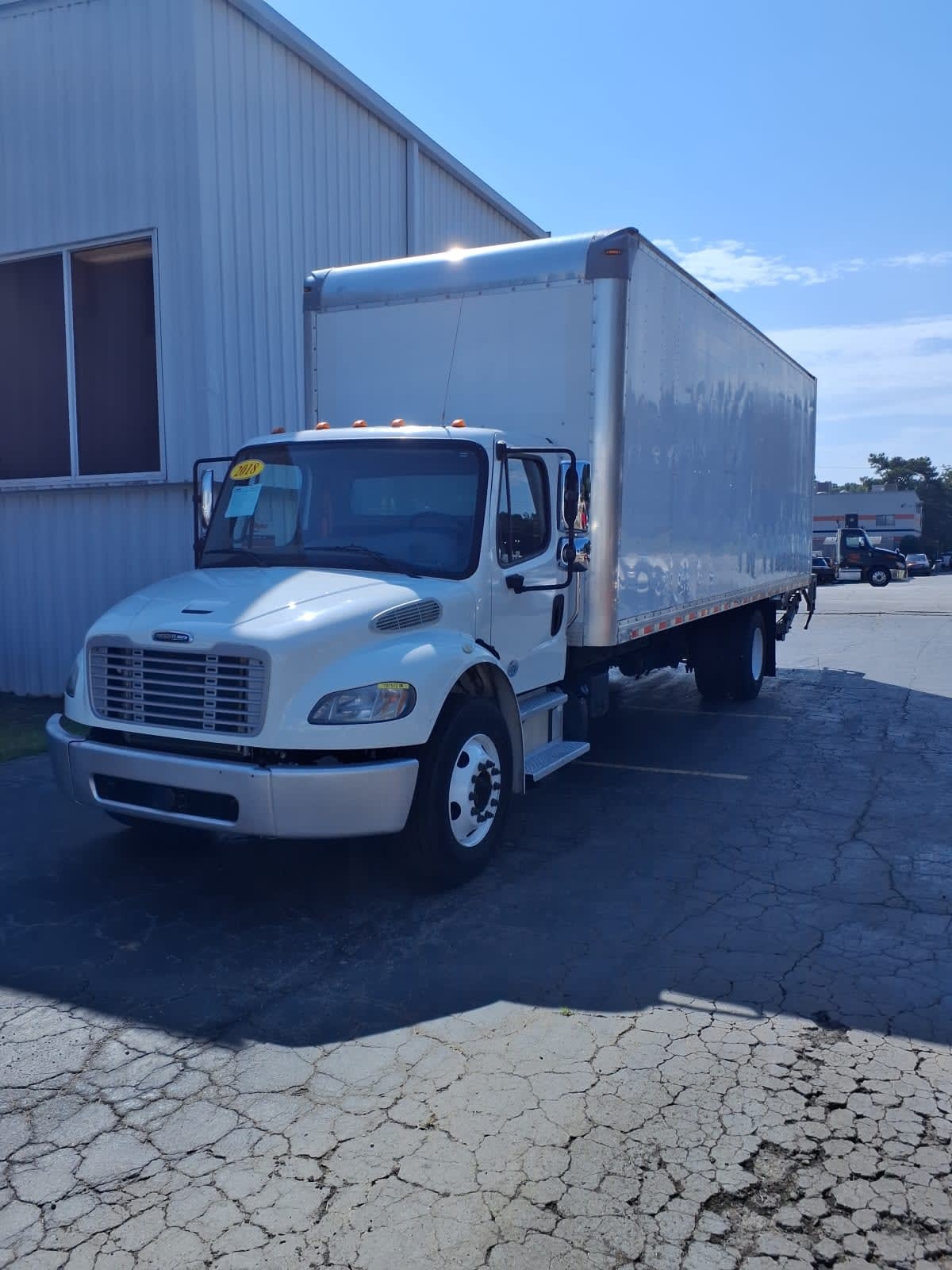 2018 FREIGHTLINER BUSINESS CLASS M2 106 in Atlanta, GA