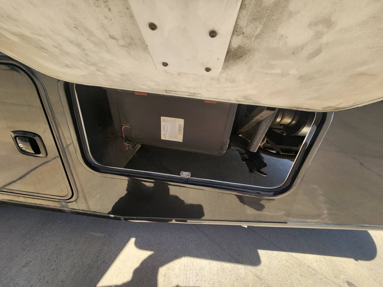 A photo of this 2013 Thor Motor Coach PALAZZO 36 1