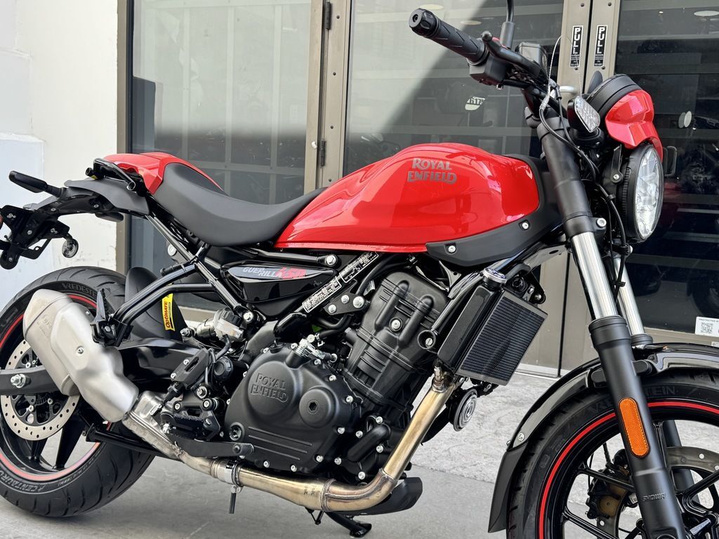 2027 Royal Enfield Guerilla 450 Apex Red 450 in Las Vegas, NV