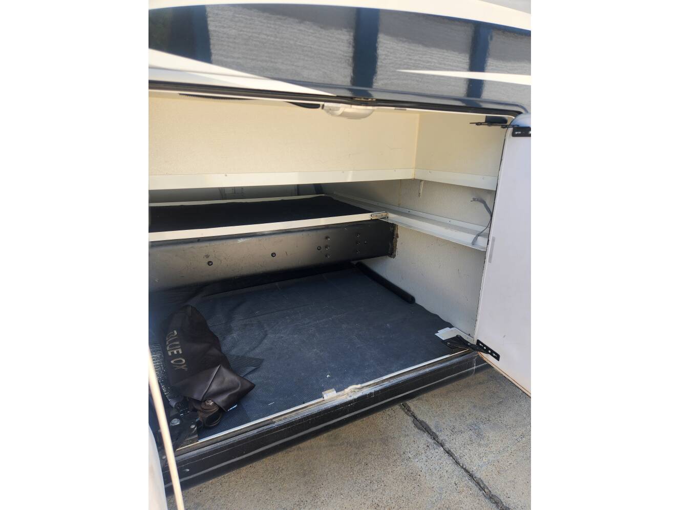 A photo of this 2013 Thor Motor Coach PALAZZO 36 1