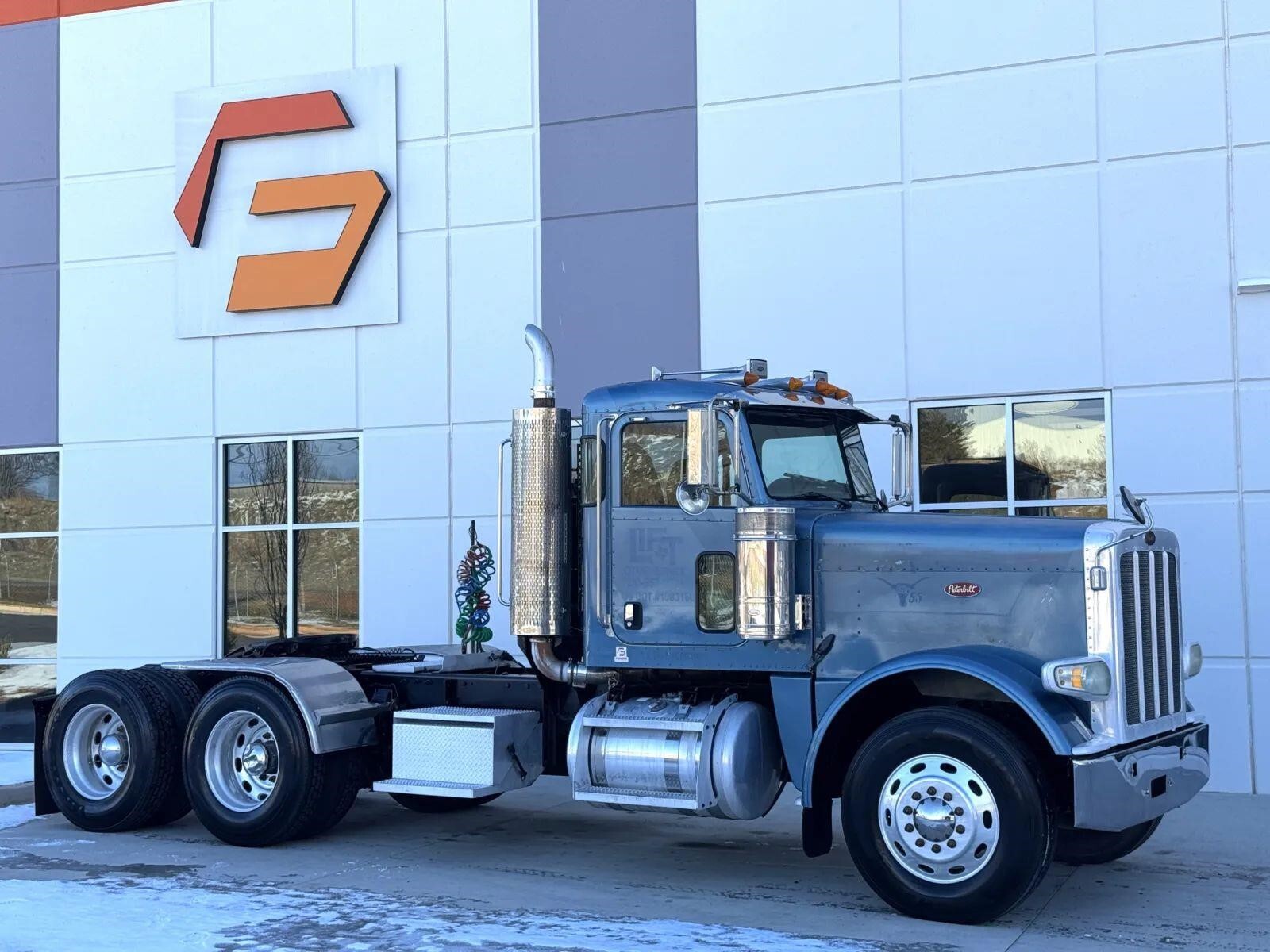 2009 PETERBILT 388 in Greer, SC