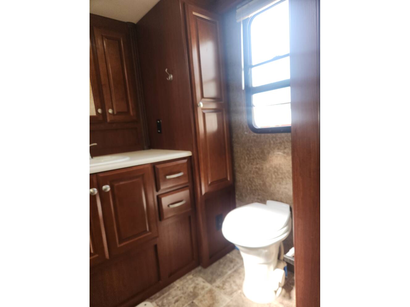 A photo of this 2013 Thor Motor Coach PALAZZO 36 1