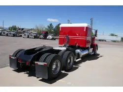 2020 PETERBILT 389