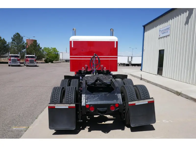2020 PETERBILT 389