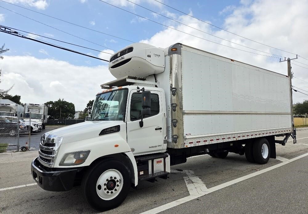 2019 HINO 338 in Fort Lauderdale, FL