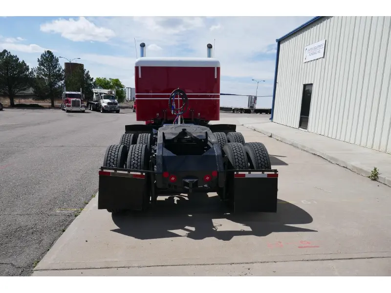 2020 PETERBILT 389