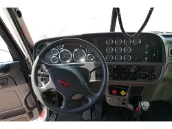 2020 PETERBILT 389