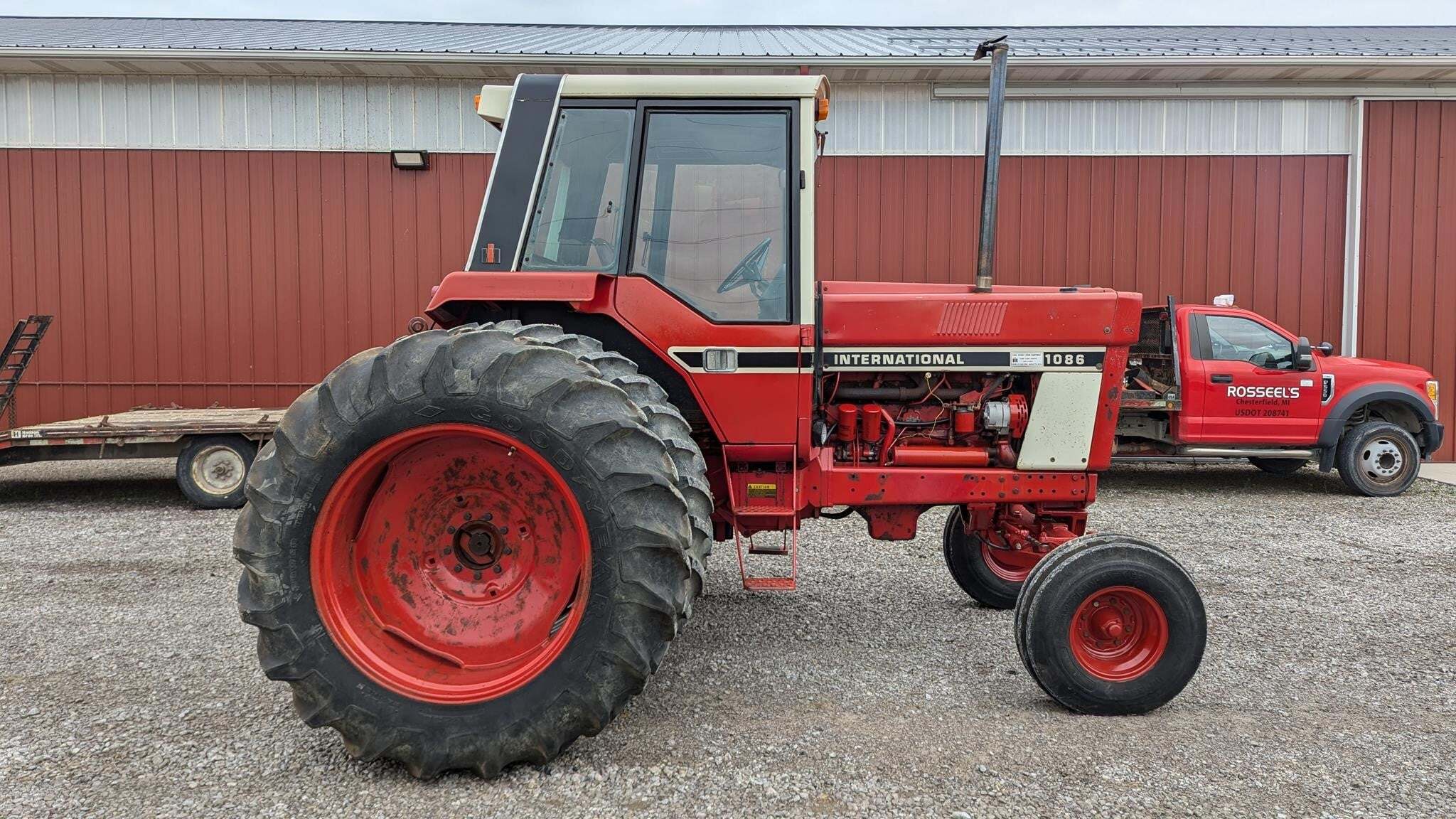 1978 INTERNATIONAL 1086 in Lenox, MI