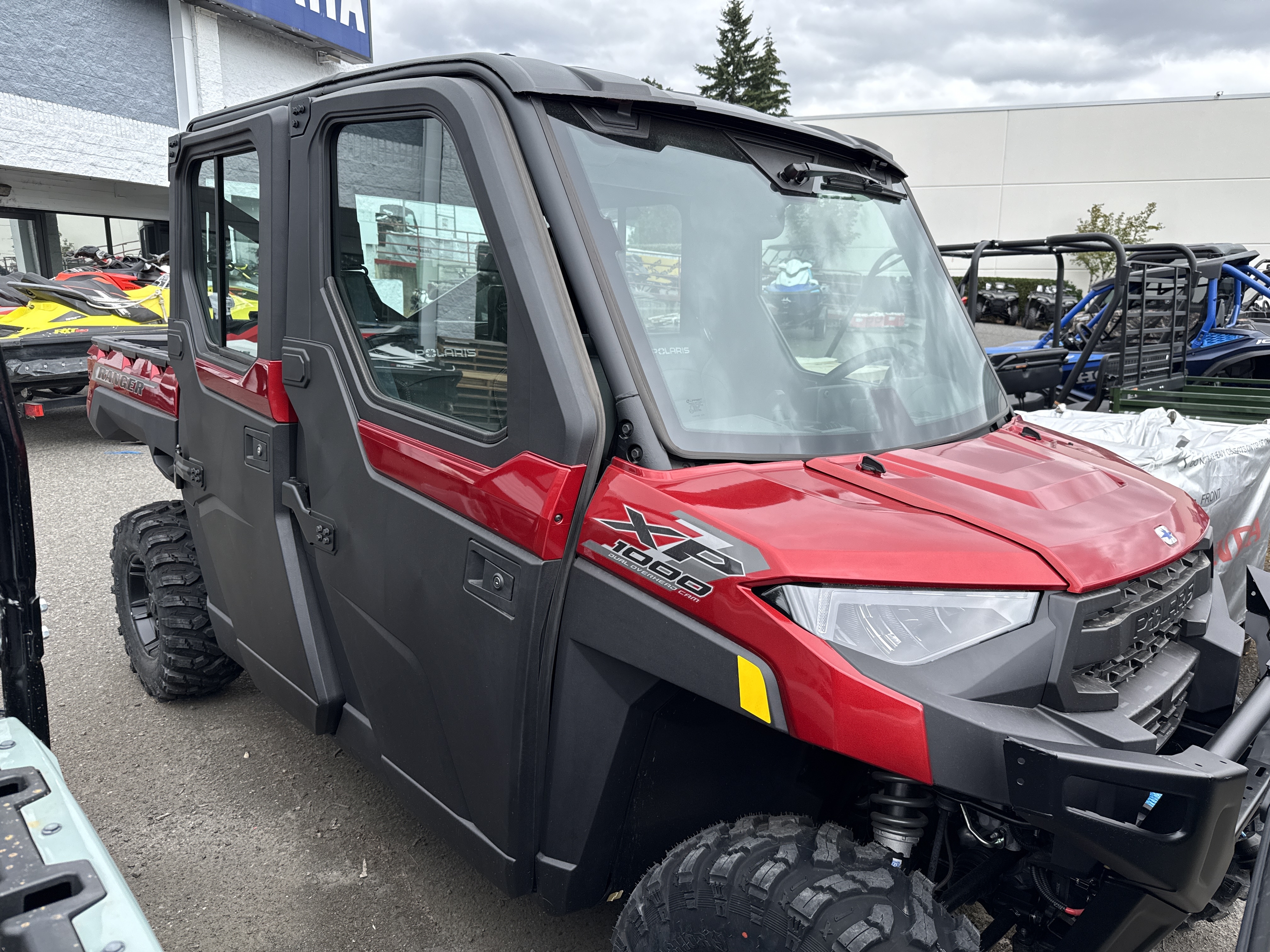 2026 Polaris RGR CREW XP 1000 NS ULTIMATE SUNSET RED Ultimate BASE in vancouver WA
