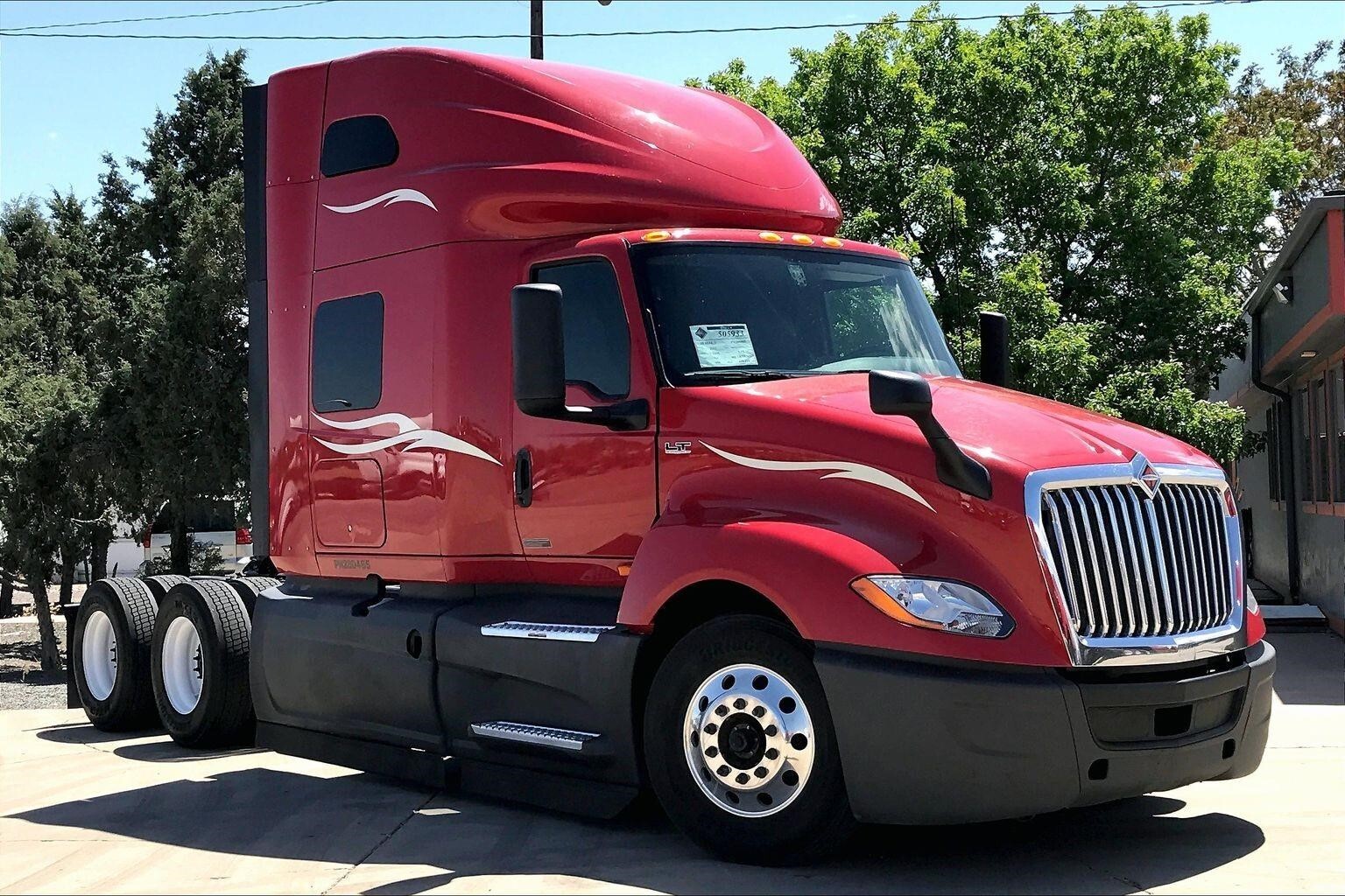 2023 INTERNATIONAL LT in Commerce City, CO