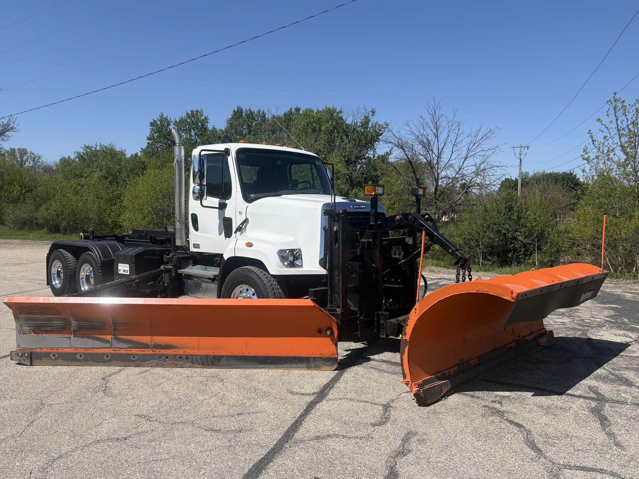 2014 FREIGHTLINER 108SD in Fairbank, IA