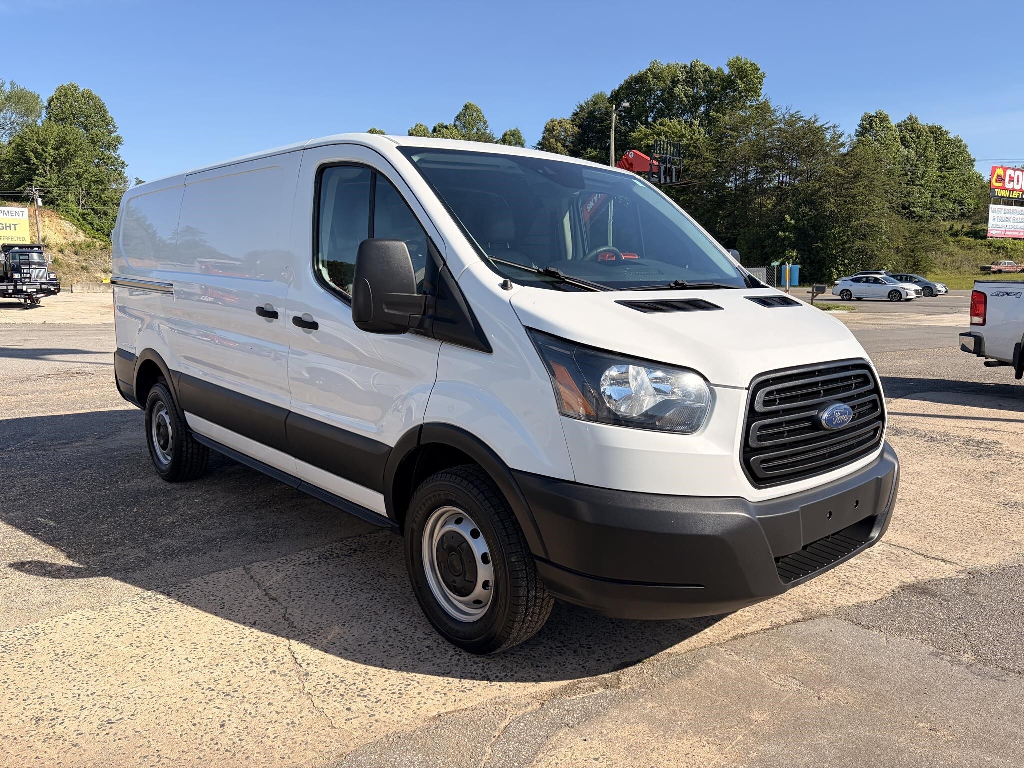 2018 FORD TRANSIT in Mount Airy, NC