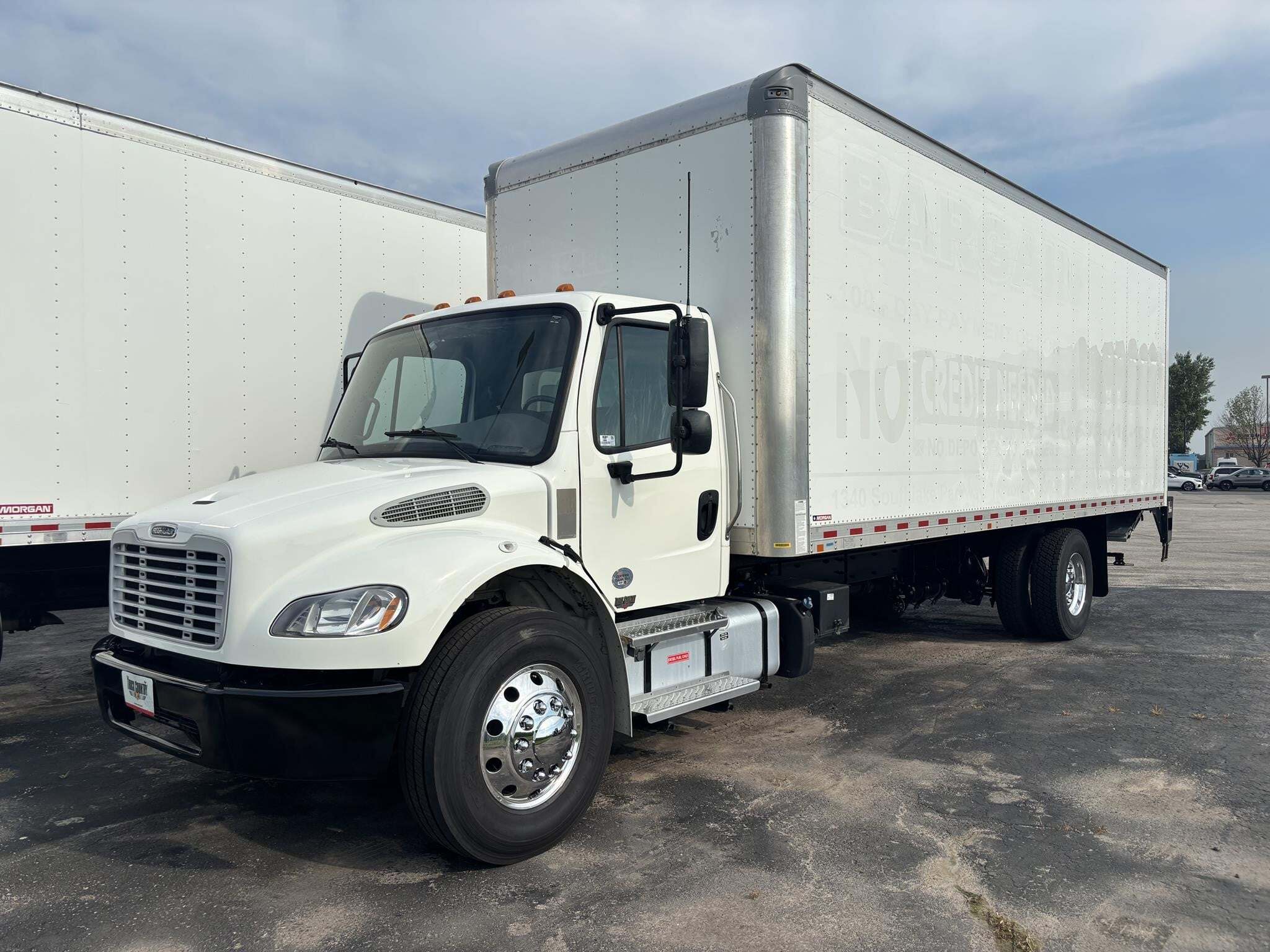 2022 FREIGHTLINER BUSINESS CLASS M2 106 in Dubuque, IA