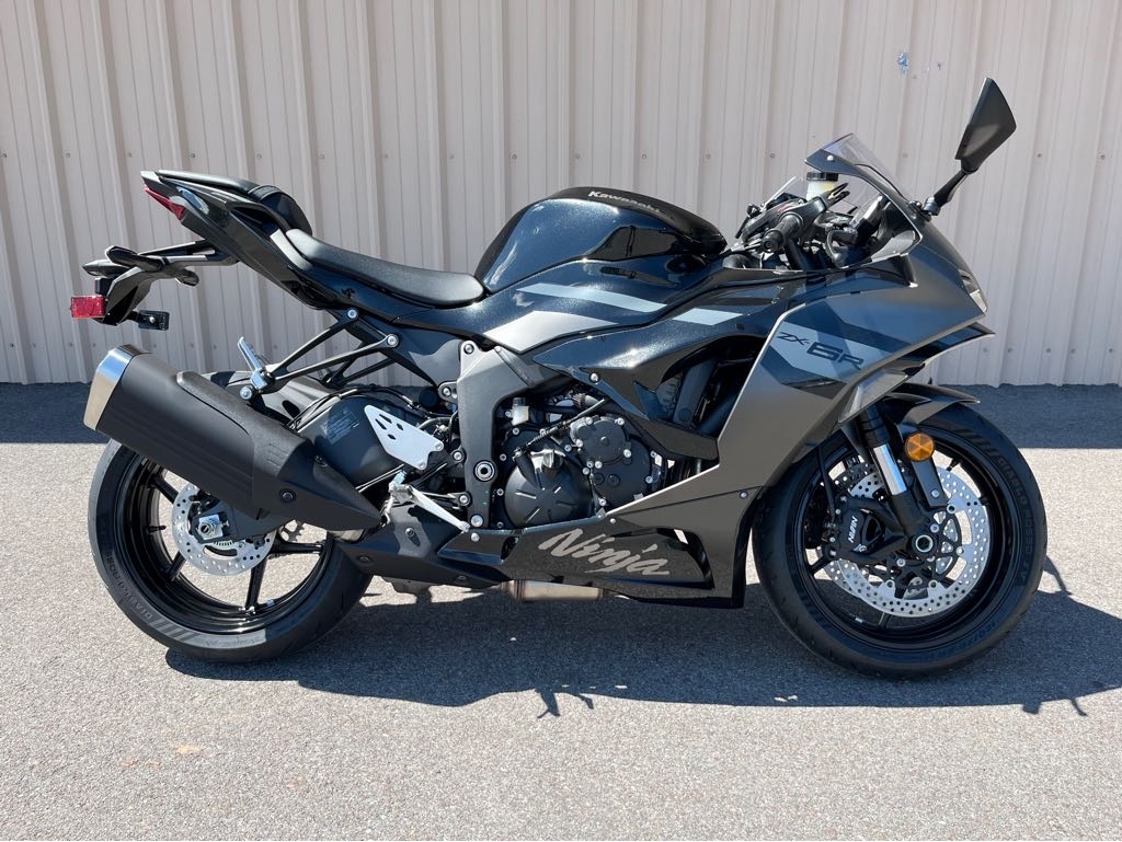 Gray Base Ninja ZX-6R For Sale Near 30548 - Kawasaki Motorcycles