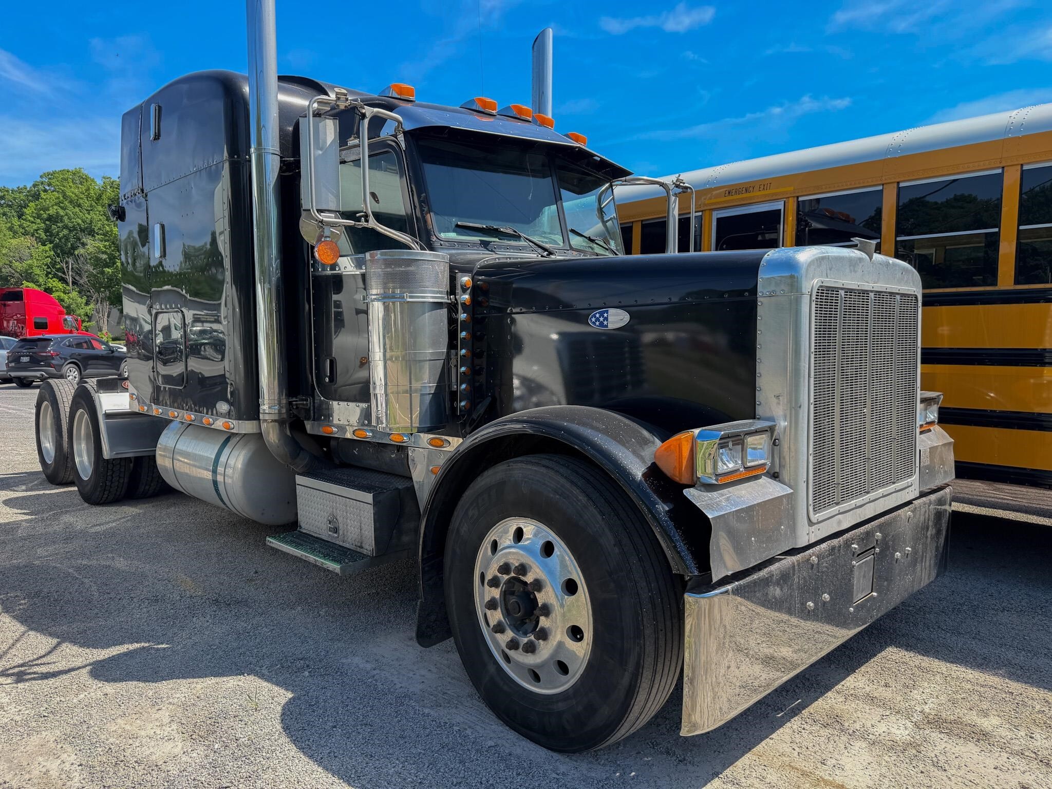 2006 PETERBILT 379 in East Liverpool, OH