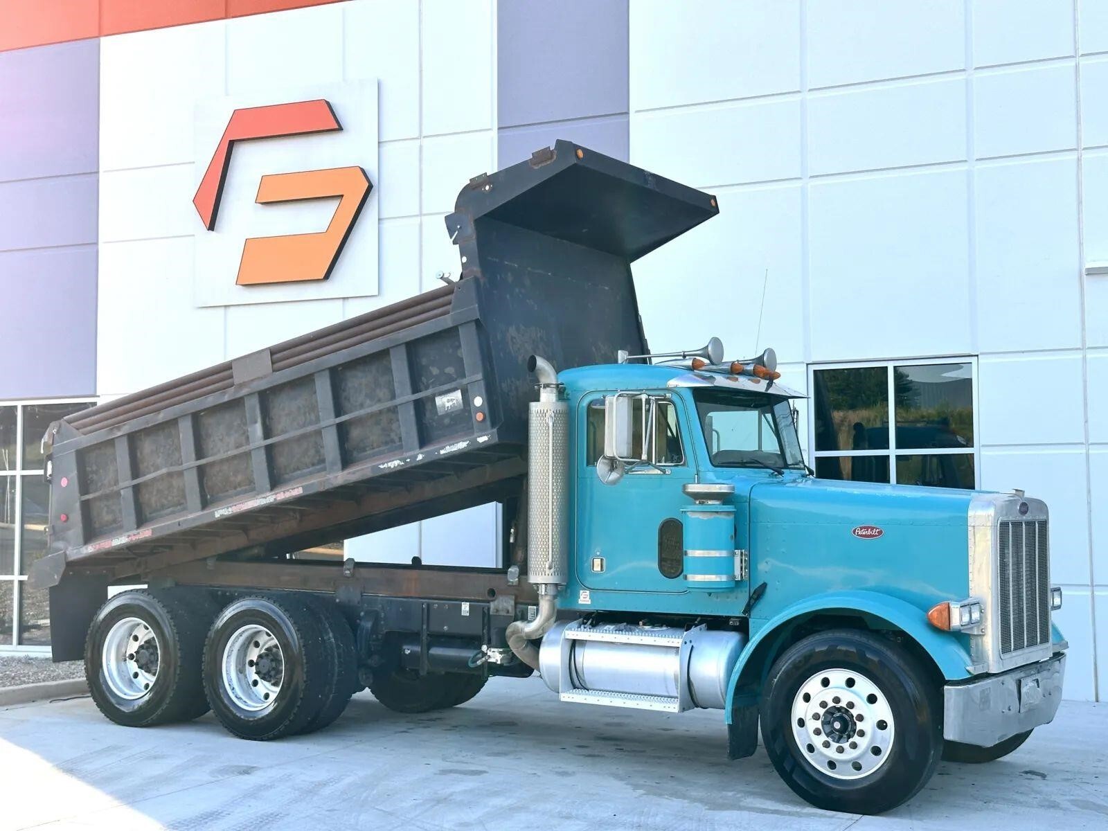 2005 PETERBILT 379 in Greer, SC