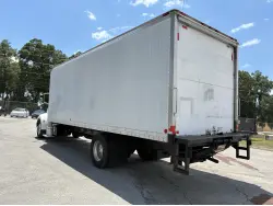 2013 PETERBILT 337