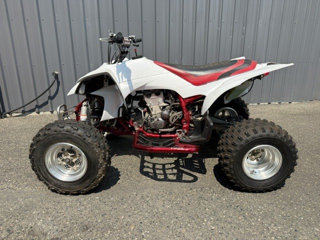 2005 Yamaha YFZ450 in monroe WA