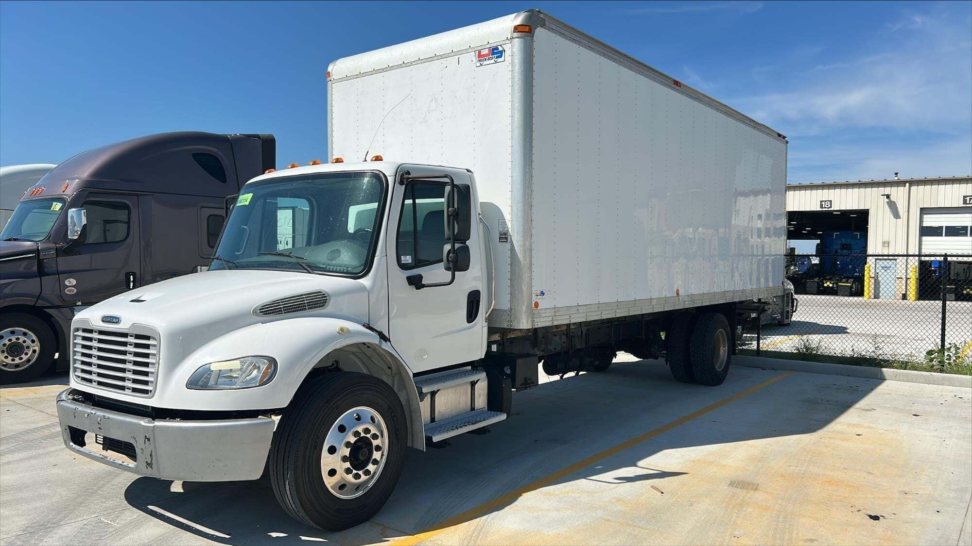 2019 FREIGHTLINER BUSINESS CLASS M2 106 in Indianapolis, IN