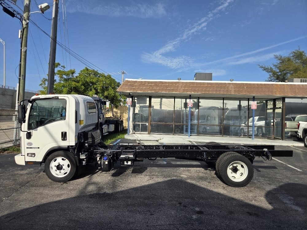 2022 ISUZU NRR in Fort Lauderdale, FL