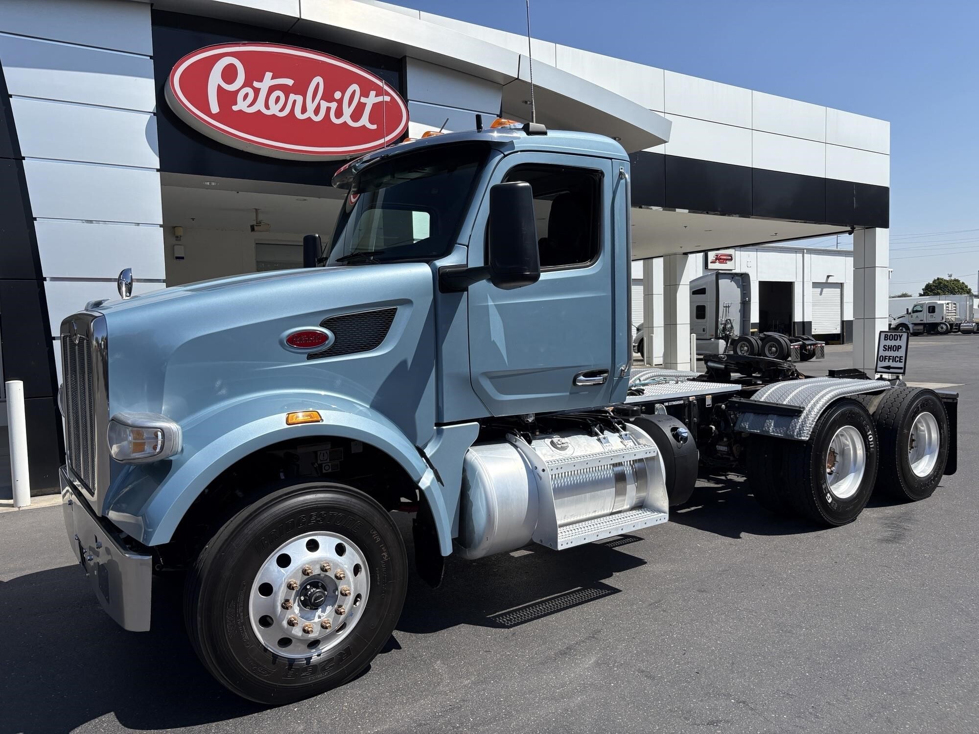 2023 PETERBILT 567 in Portland, OR