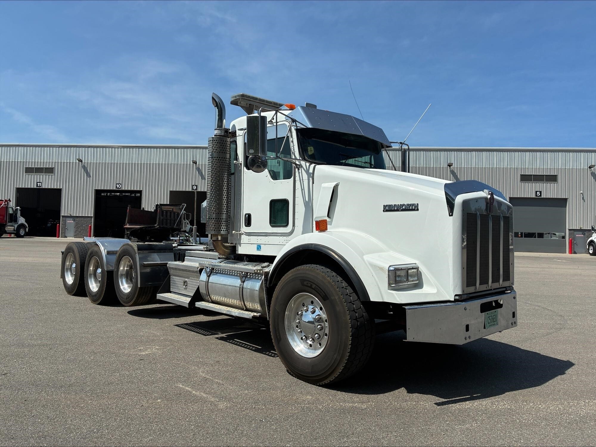 2007 KENWORTH T800 in Chatham, VA
