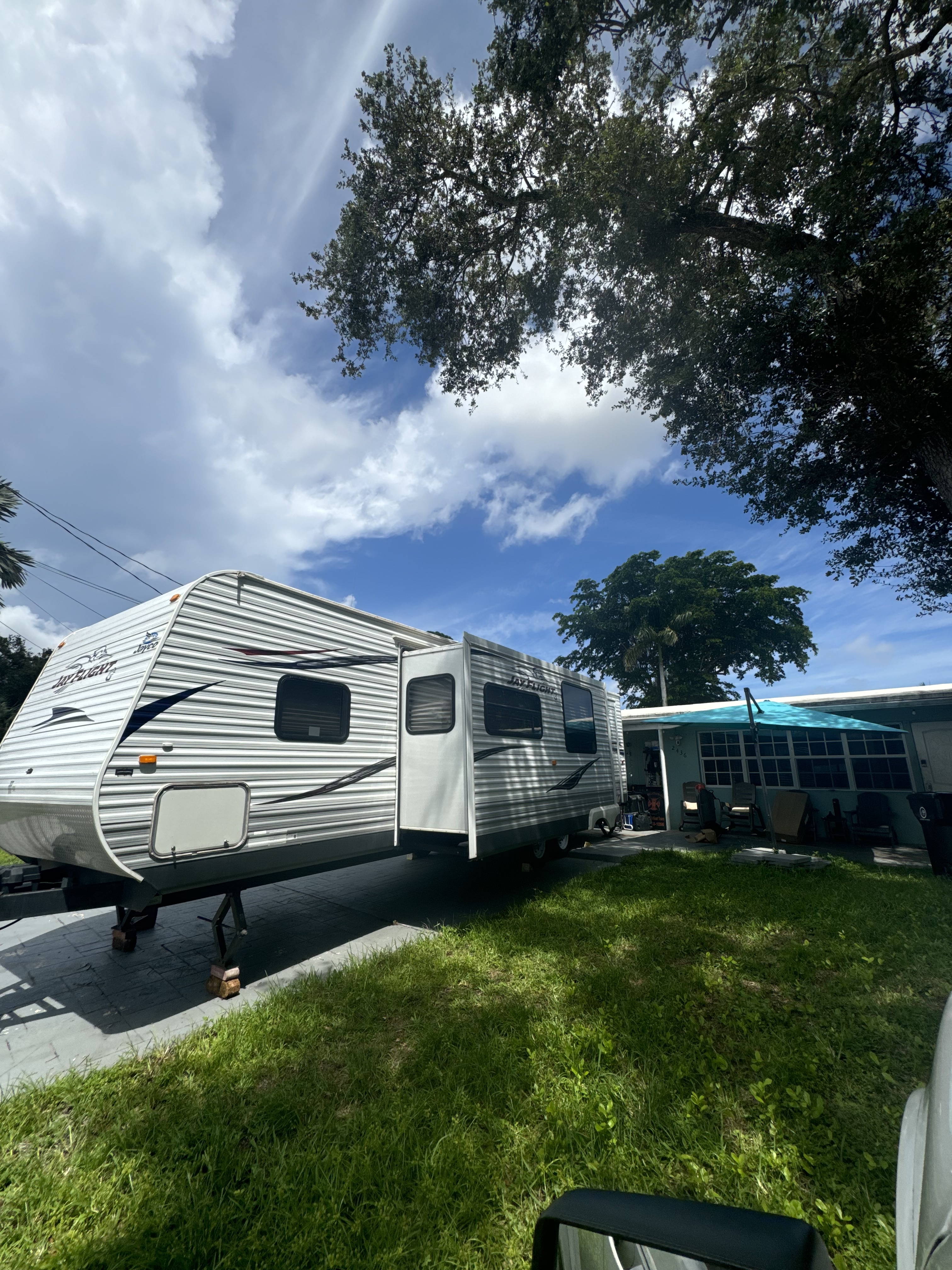 2011 Jayco JAY FLIGHT G2 32 BHDS in fort lauderdale FL