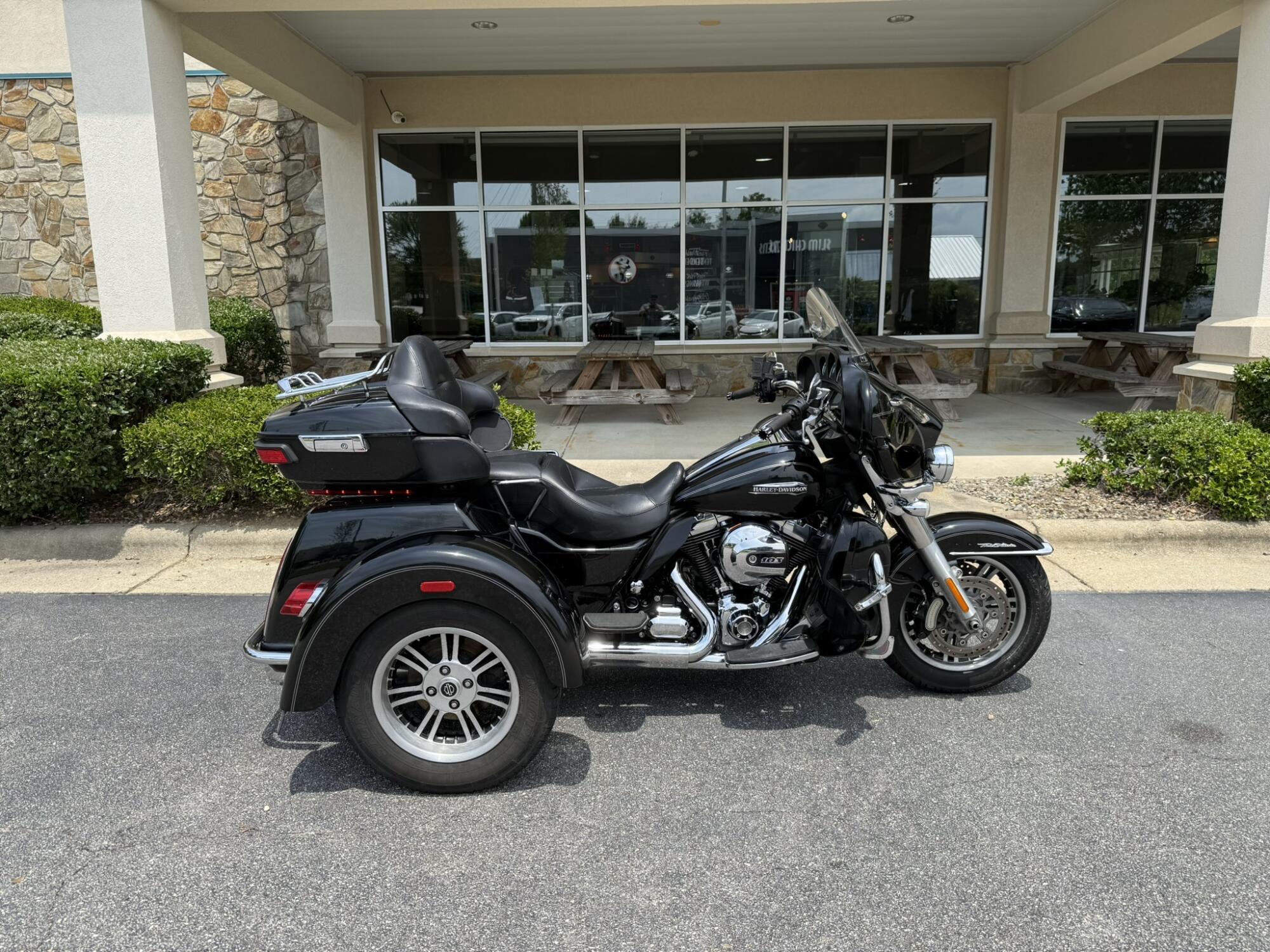 2016 Harley-Davidson Tri Glide Ultra ULTRA CLASSIC in Rocky Mount, NC