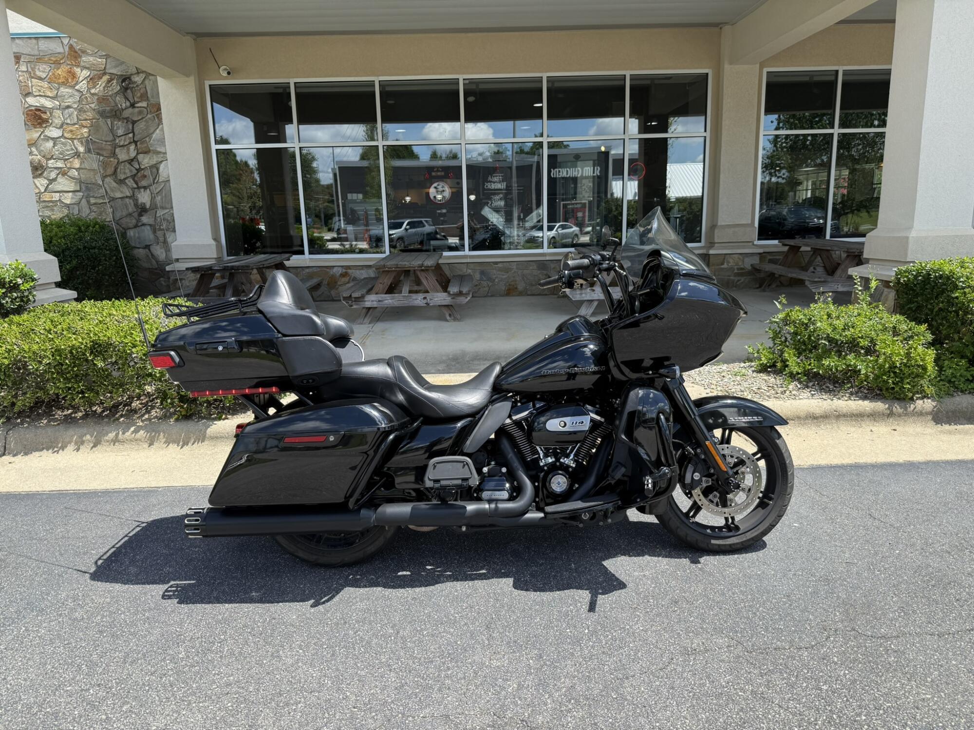 2020 Harley-Davidson Road Glide Limited Black Option LIMITED in Rocky Mount, NC