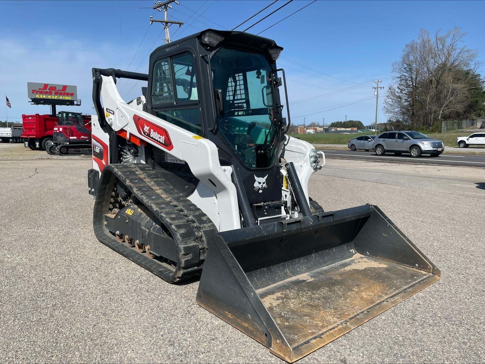 2025 BOBCAT T66 in Chatham, VA