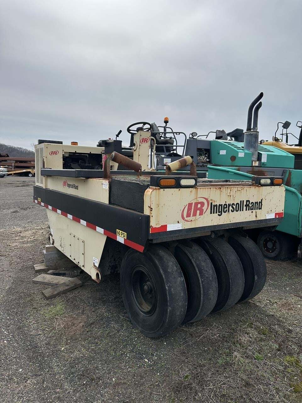 2003 INGERSOLL-RAND PT125R in North Haven, CT