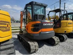 DEVELON DX63-7