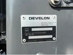 DEVELON DL250-7