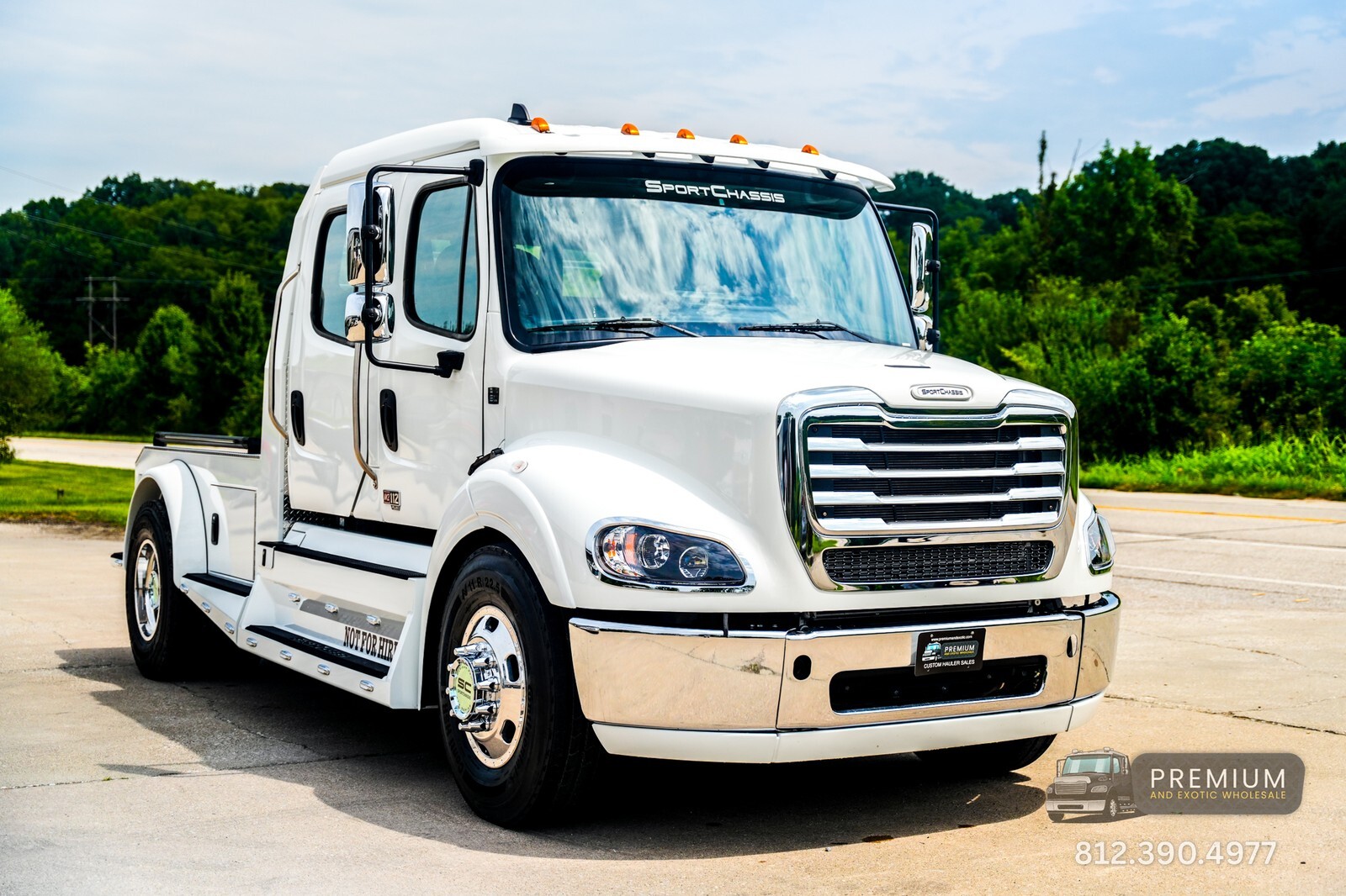 2026 FREIGHTLINER SPORTCHASSIS RHA114 in Bloomington, IN