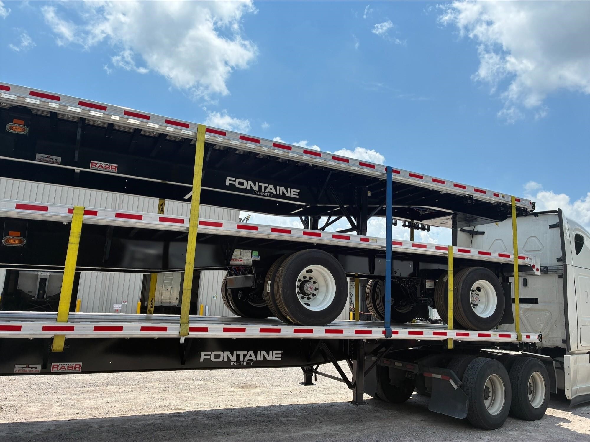 2027 Fontaine 53' X 102" X COMBO FLATBED in Wilmington, NC