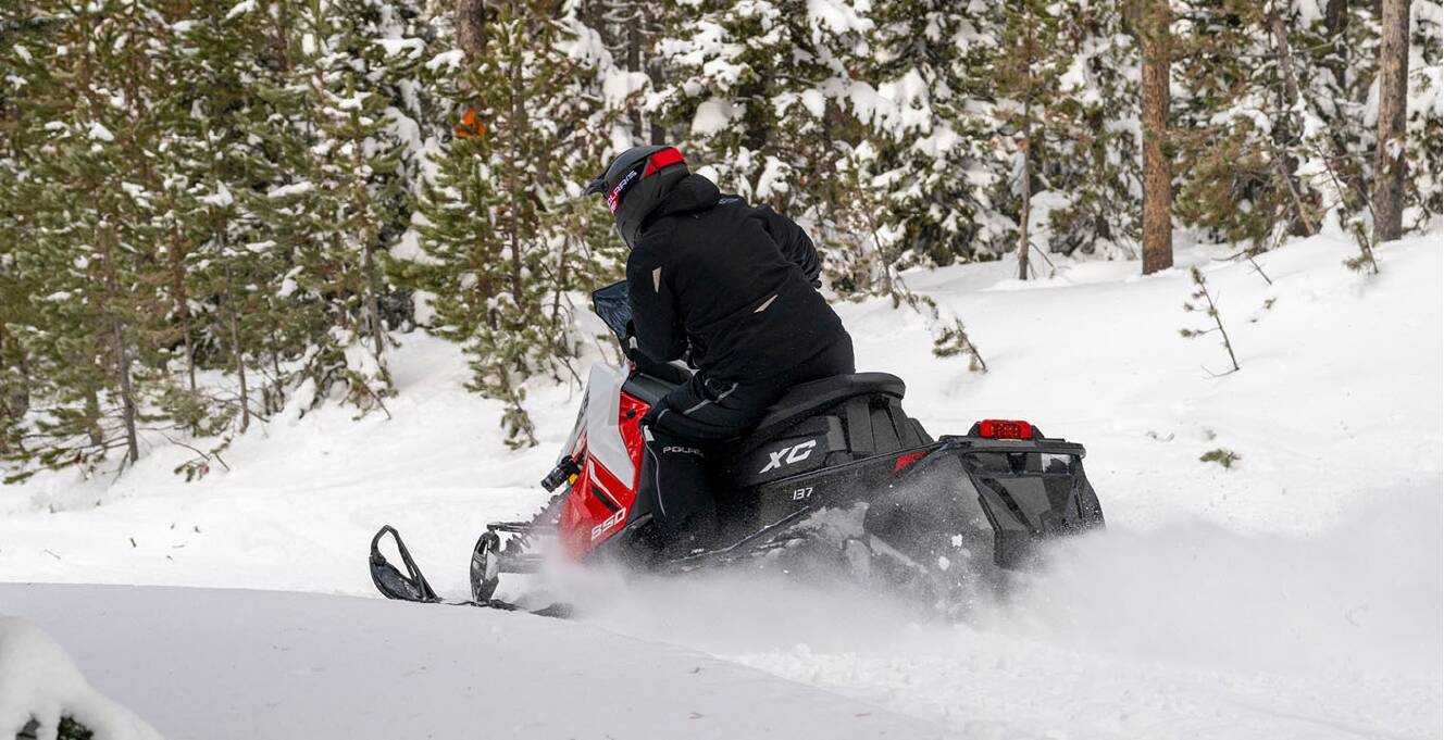 A photo of this 2027 Polaris 850 INDY XC 137 Indy Red 7S ES