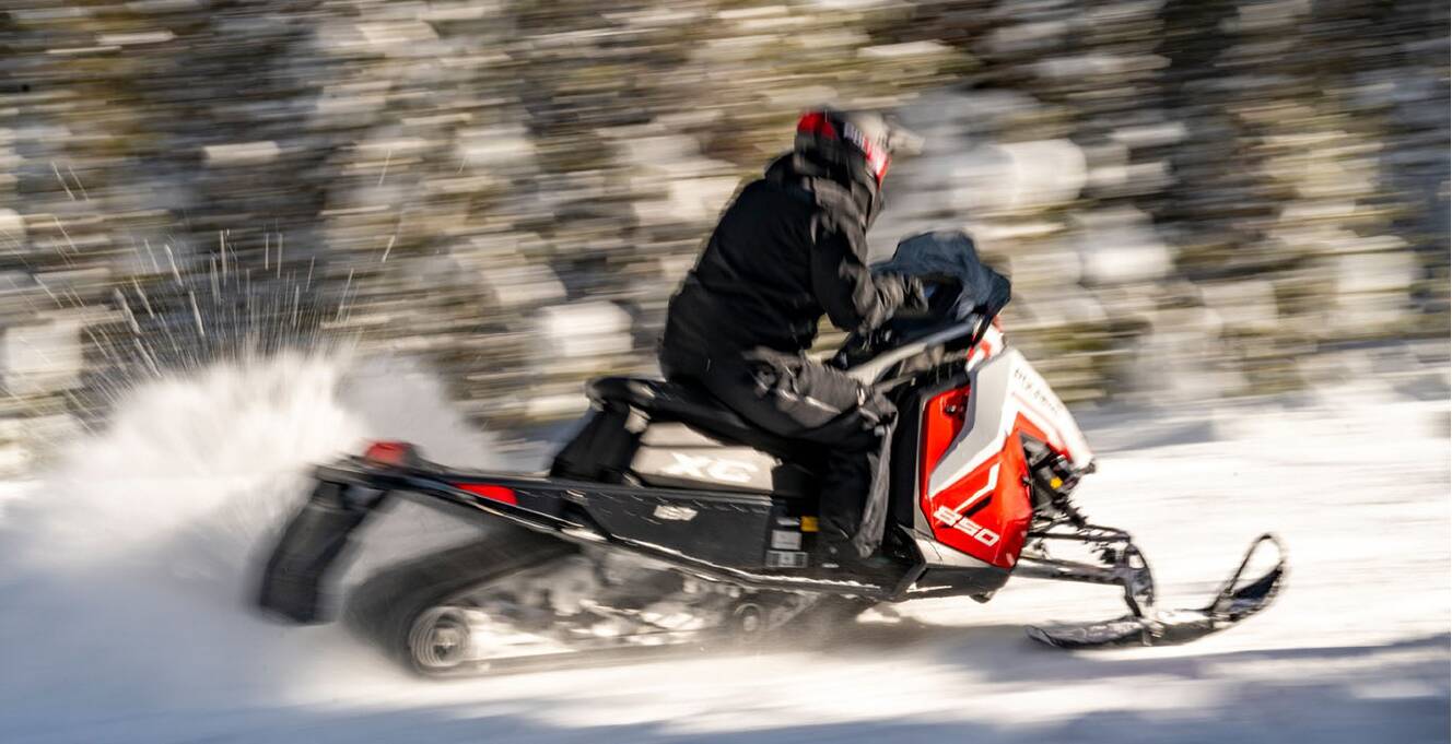 A photo of this 2027 Polaris 850 INDY XC 137 Indy Red 7S ES