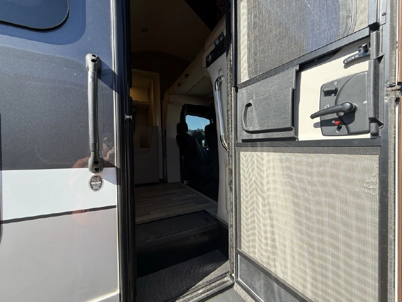 2020 TIFFIN MOTORHOMES WAYFARER 25 RW
