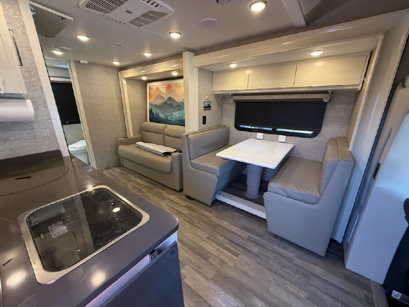 2020 TIFFIN MOTORHOMES WAYFARER 25 RW
