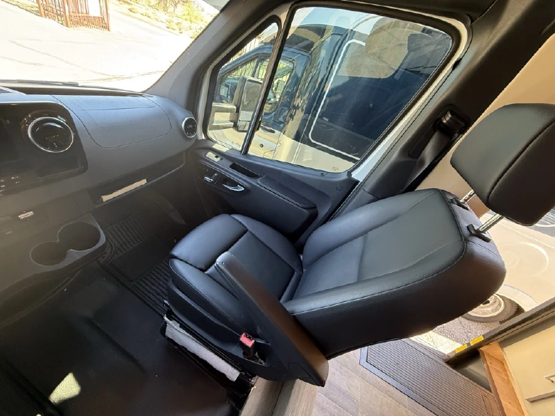 2020 TIFFIN MOTORHOMES WAYFARER 25 RW