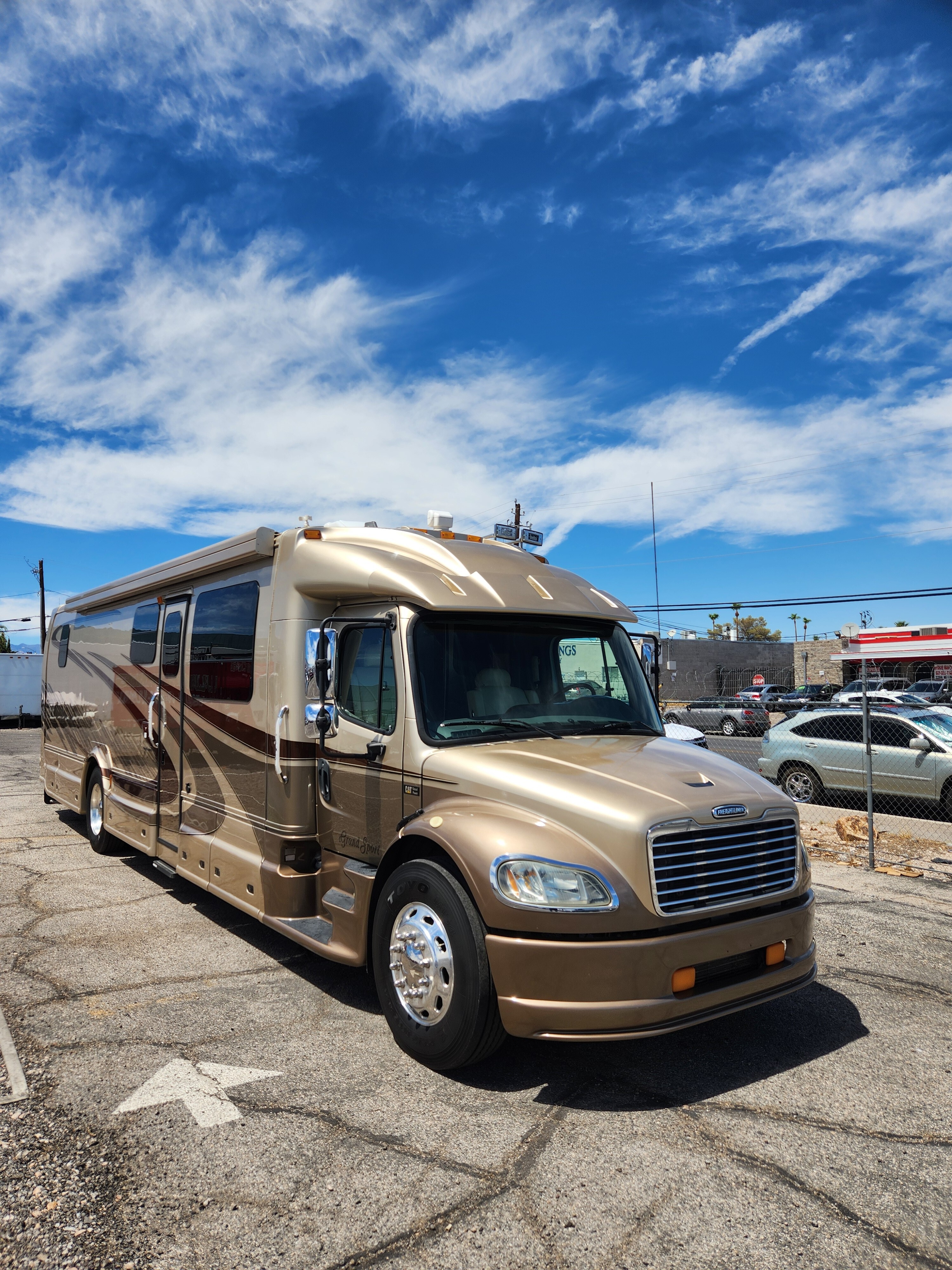 2007 Dynamax Corp GRAND SPORT GT 380XL in las vegas NV