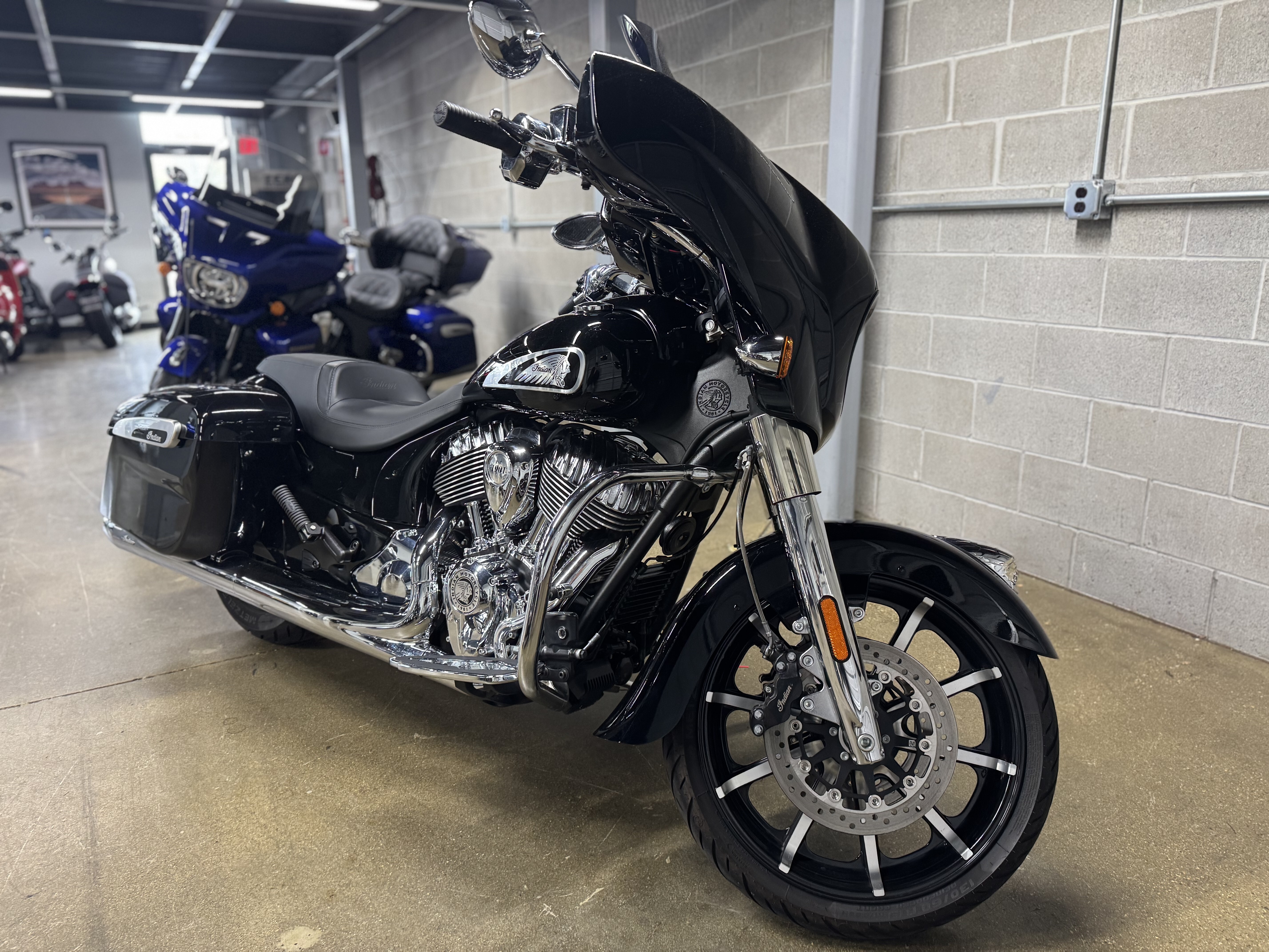 2022 Indian Motorcycle Chieftain® Limited LIMITED in Muskego, WI