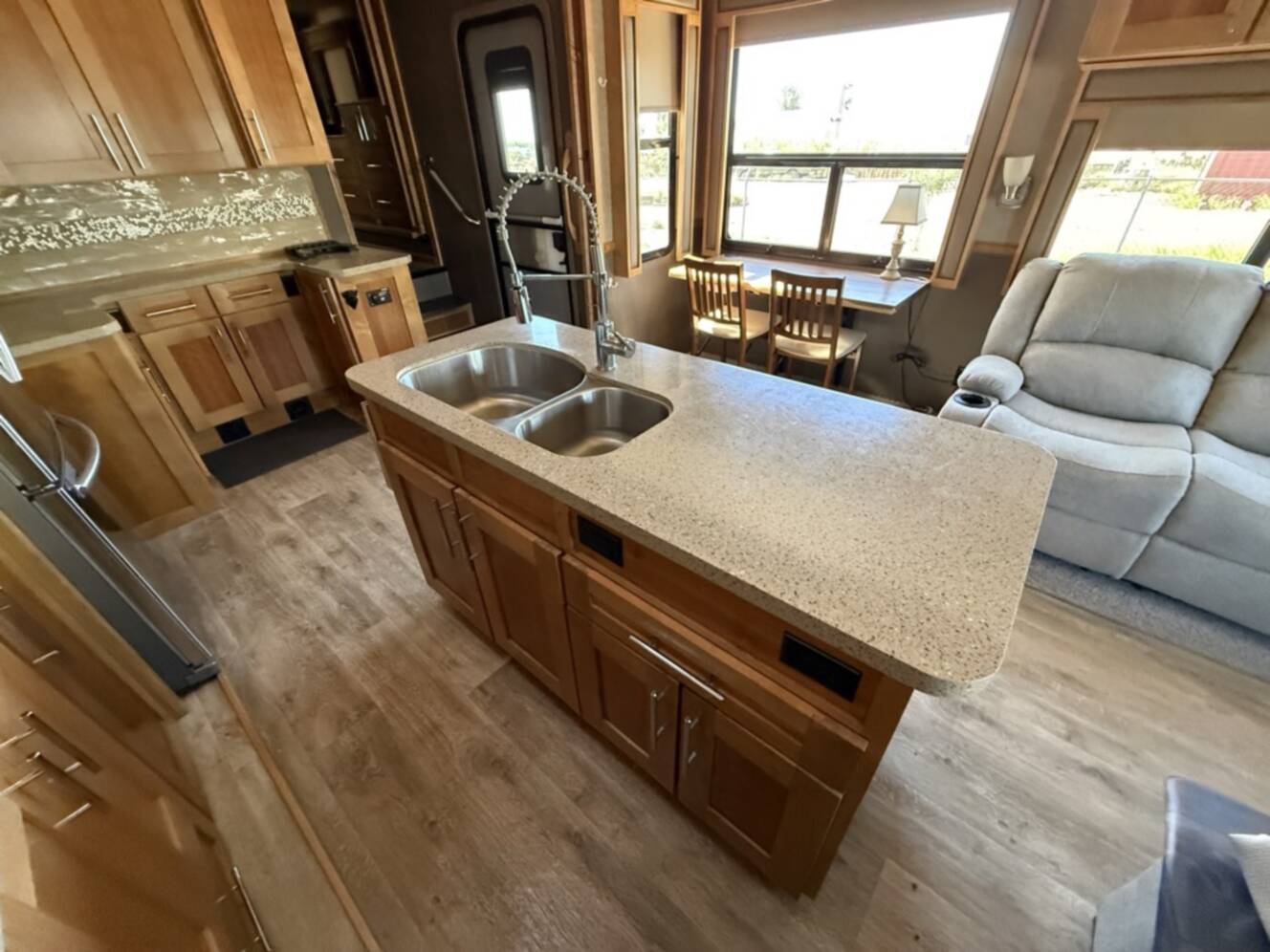 A photo of this 2018 Vanleigh VILANO 370 GB