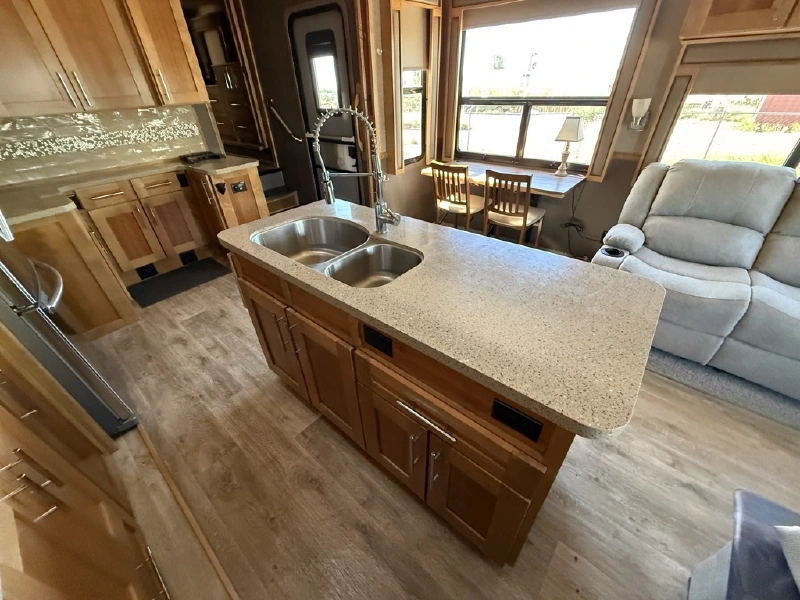 2018 VANLEIGH VILANO 370 GB