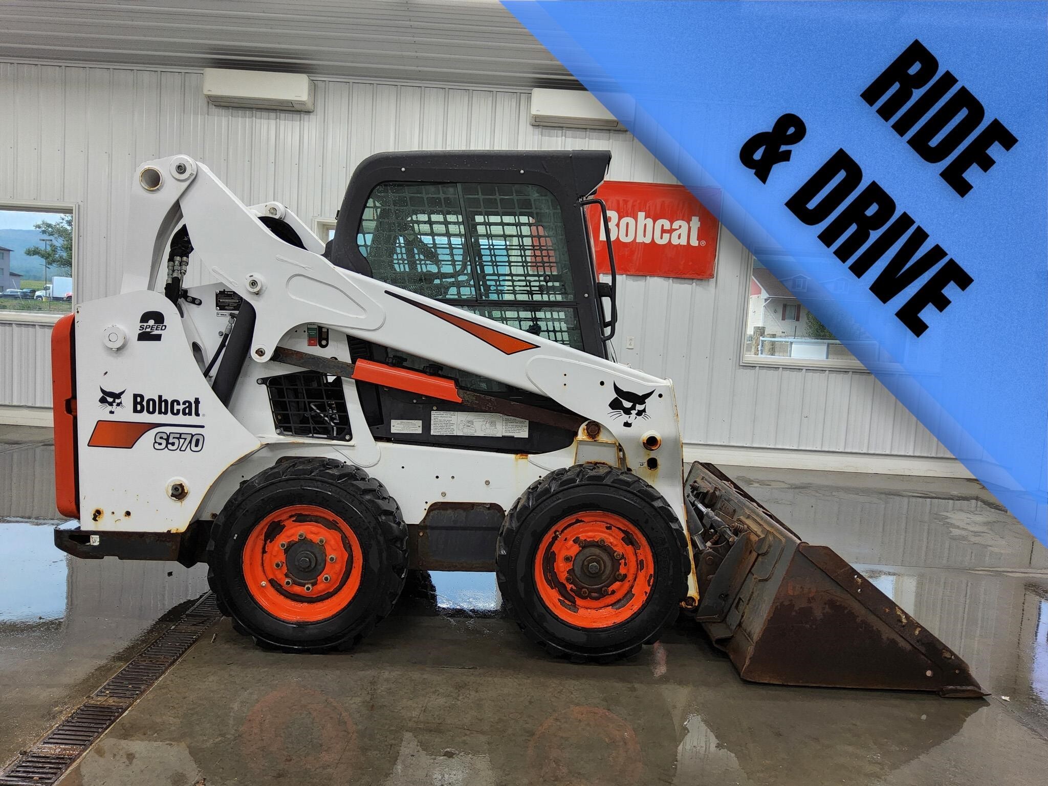 2020 BOBCAT S570 in Bethel, PA